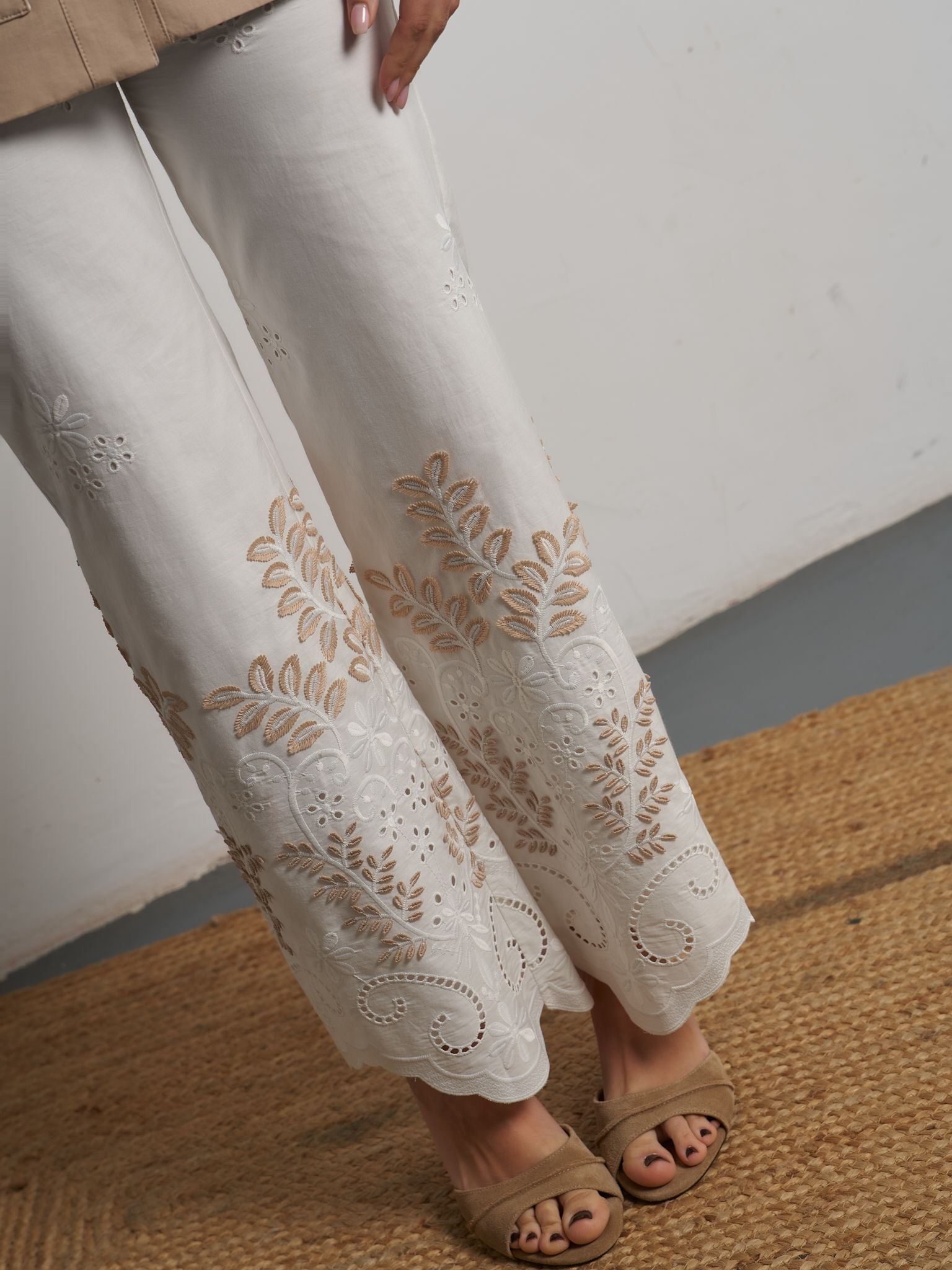 Pantalón Auxi Bordado
